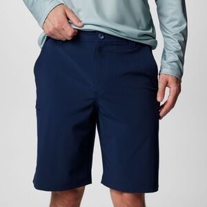 Columbia PFG Navy Performance Shorts 30 waist 10 inseam